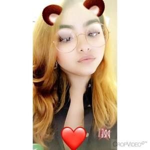 Meet your Posher, Emily